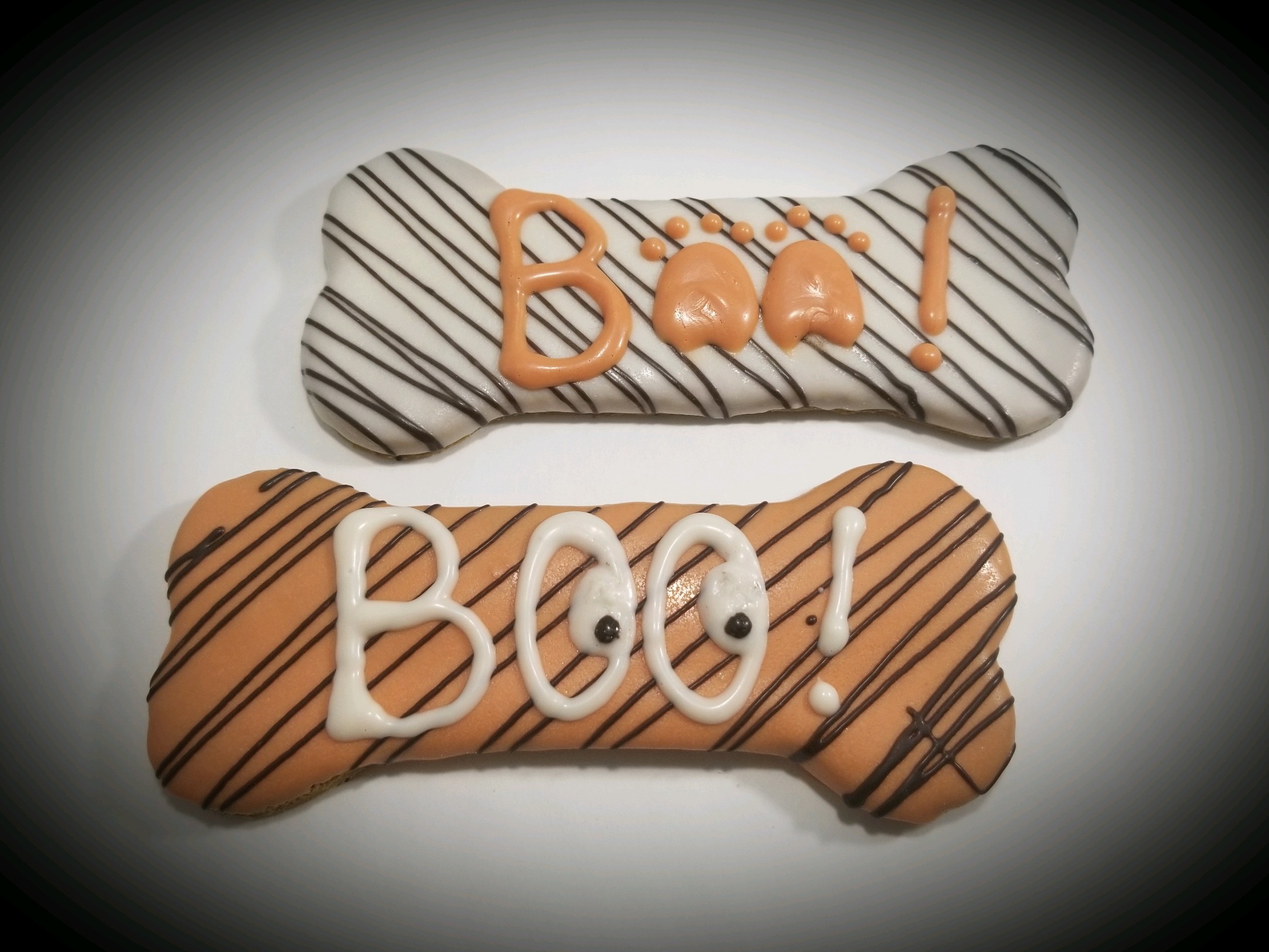 Boo! Bones - Tray of 10
